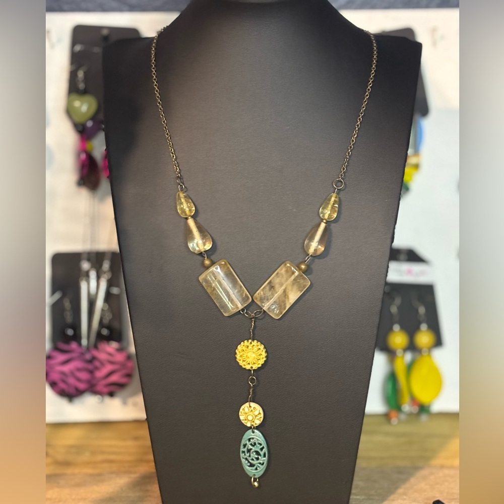 Handmade Boutique Boho Romantic Pendant Necklace w/ Both Chunky & Delicate Beads